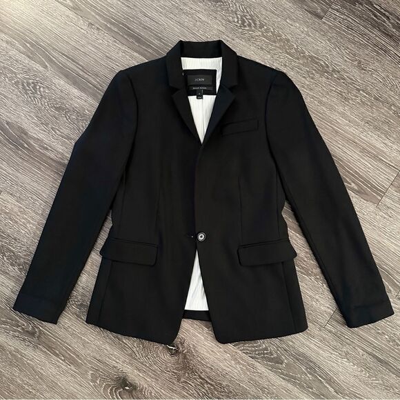 J. Crew Regent blazer in four-season stretch - Picture 1 of 6